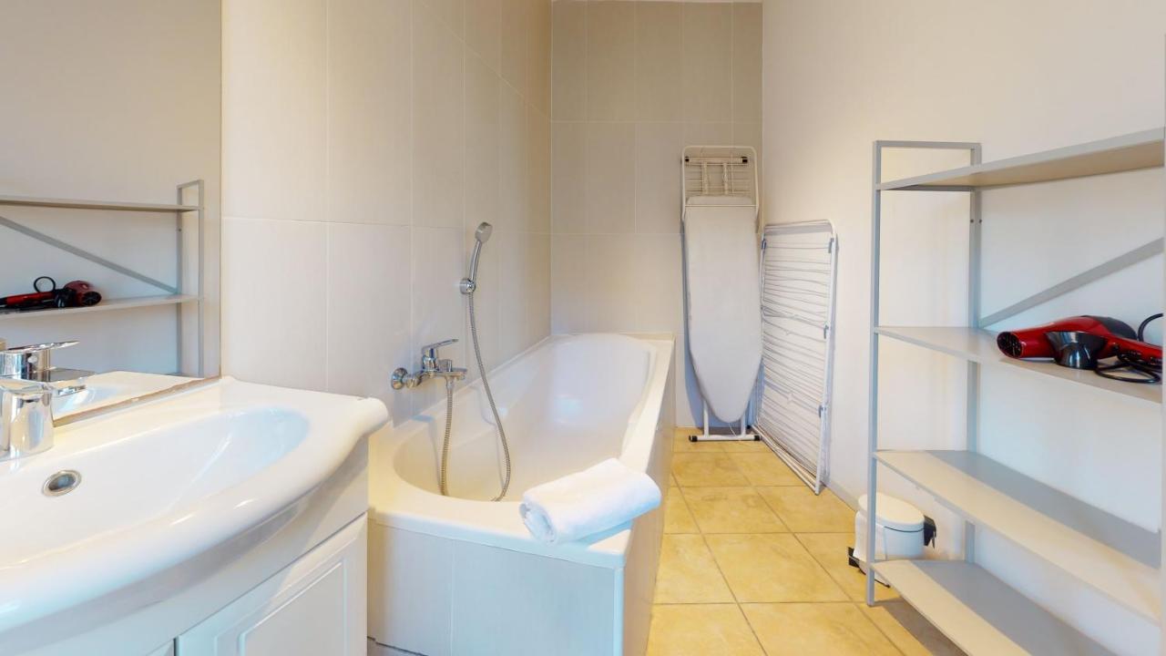 Gite Des Bains Parking Hypercentre 6-8Personnes Colmar Ngoại thất bức ảnh